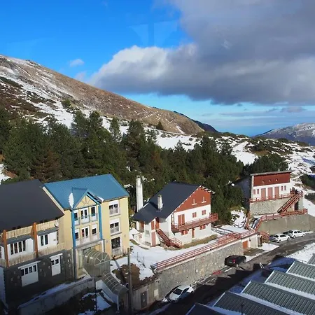 Et Dans Un Au Pied Des Pistes Apartmán